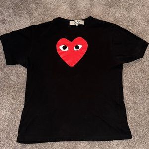 COMME DES GARÇON PLAY HEART TEE